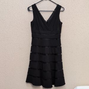 Scarlett Black V-Neck Midi Dress